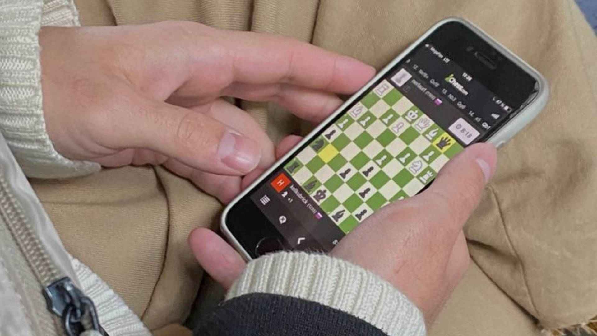Best Mobile Games for Online Exploration